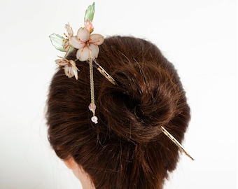 Dangle Hair Stick Translucent Sakura Flowers Dangle Resin Japanese