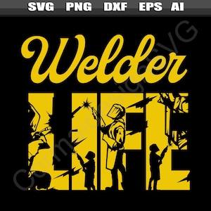 Può includere: Un design grafico giallo con il testo "Welder Life" in un carattere audace e stilizzato. La grafica presenta silhouette di saldatori in azione, con scintille che volano dai loro cannelli da saldatura.