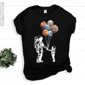 SVG, Png, Dxf, Eps - planètes en ballon astronaute artistique, astronomie, astronome, cosmos, galaxie de la voie lactée - téléchargements numériques instantanés