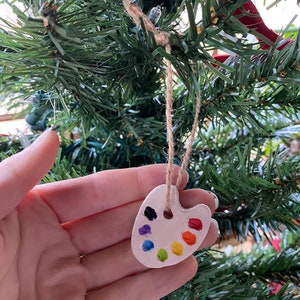 Painters palette ornament or rear view mirror hanger