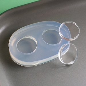 Transparente Silikonform für 20 mm zwei flache Kreise für Resin-Schmuck, Ohrringe, Bastelarbeiten. Klare Form für 2 flache Scheiben. Stärke 5mm.