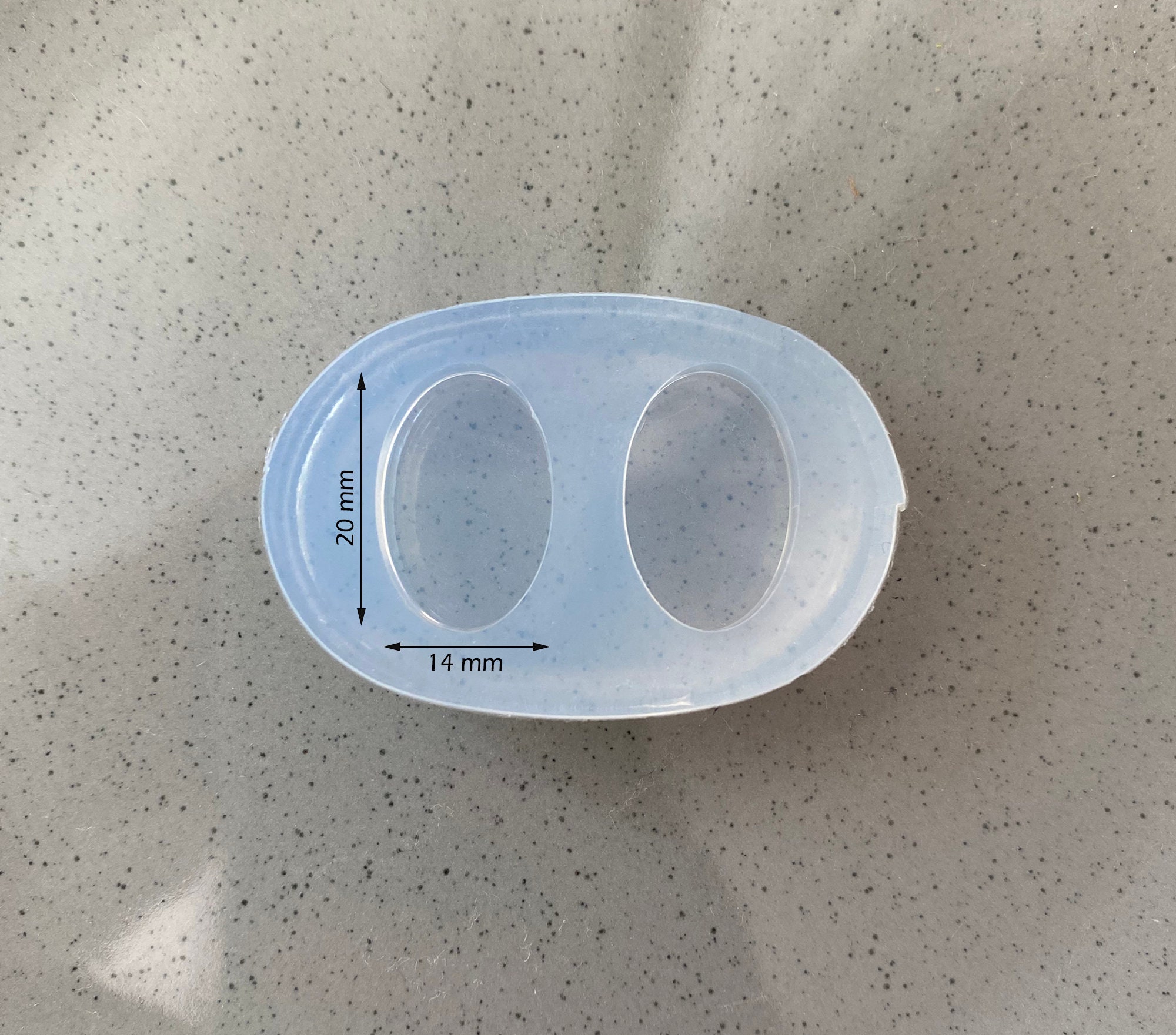 Transparent Silicone Mold for Two Flat Oval Shapes (20x14x5mm) - Etsy