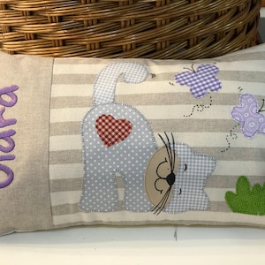 Personalized cushion &quot;cat&quot;
