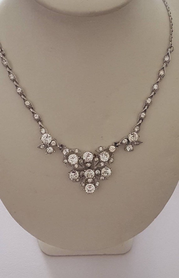 lovely signed designer Premier USA Blue Topaz and Daisy Design silver tone Necklace and Clip Earring set