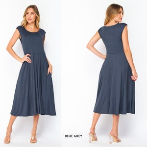 Buttery Soft Short Sleeve Midi Dress with Pockets / Available in Plus size Blue Grey