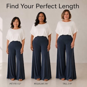 Puede incluir: Tres personas visten camisetas blancas de manga corta y pantalones azul marino de pierna ancha. El texto Find Your Perfect Length aparece en la parte superior, con las etiquetas Petite 5'2", Regular 5'6" y Tall 5'9" bajo cada conjunto.