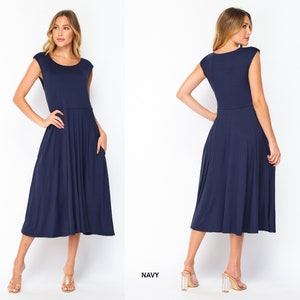Buttery Soft Short Sleeve Midi Dress with Pockets / Available in Plus size Navy
