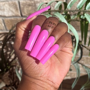 Cuadrado cónico / Uñas a presión xxl / Uñas sólidas / Uñas a presión cuadradas / Uñas a presión cuadradas largas / Uñas largas / Uñas a presión XXL