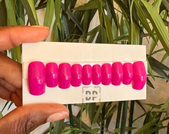 Curved nails| Short Nails| Short Hawk Curved Solid Colors (pick your color)| Super Hawk curved| Press on nails short pink|Press on nails