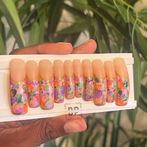 Uñas francesas/Uñas francesas completas/Uñas francesas a presión/Uñas curvas/Uñas XXL/Uñas extrafuertes/Uñas largas/Uñas curvas a presión/Acuarela