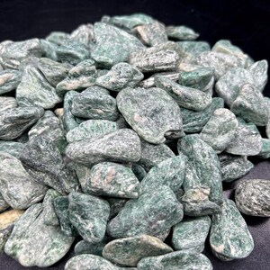 Geoworld - Pierre roulée - Fuchsite - ML