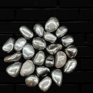 Geoworld - Tumbled Stone - Hematite