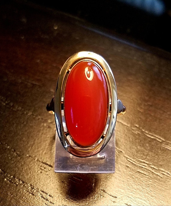 Red Carnelian " Oval Cabochon 3.45cts on 14kt YG #