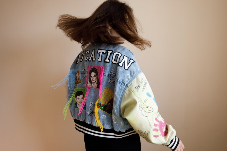 Hand painted custom denim jacket, personalized gift for a girl, drawing on a denim jacket image 8