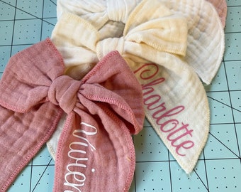 Personalized Fabric Bows - Soft Pretty Hair Bows with names - size 4" - Mauve, Light Pink, White or Cream