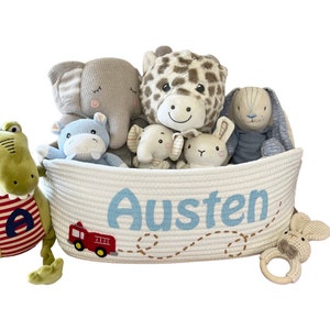 Baby-Geschenk-Korb personalisiertes Babyparty-Geschenk Nettes einzigartiges Geschenk für neuen Babybuchhalter, Korb mit Namen darauf