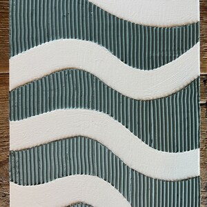 Wavy Textured Art