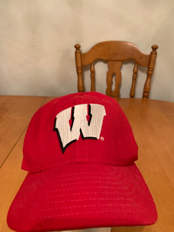 Vintage Wisconsin fitted hat 1990s 80s R1 size 7 … - image 2