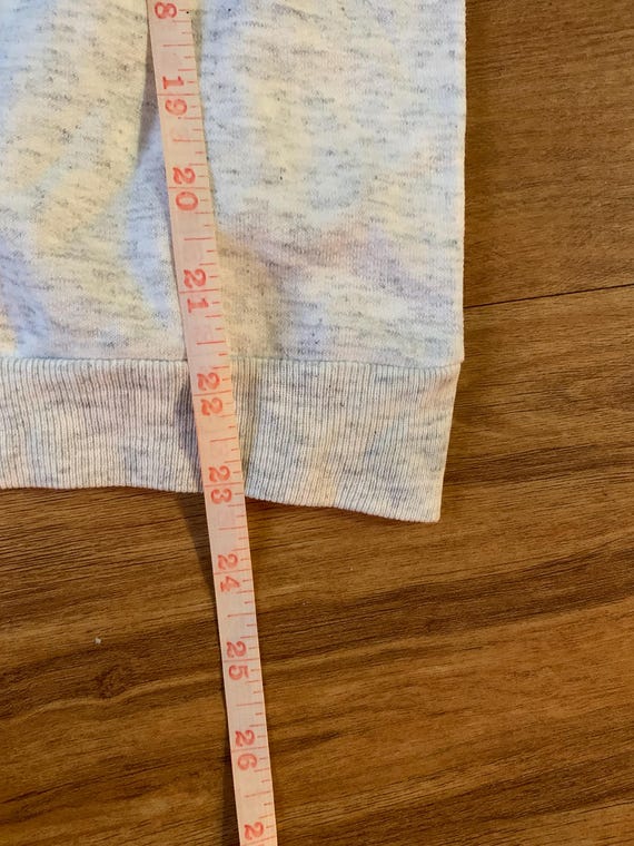 Vintage Winnie the pooh Sweatshirt size large 199… - image 6