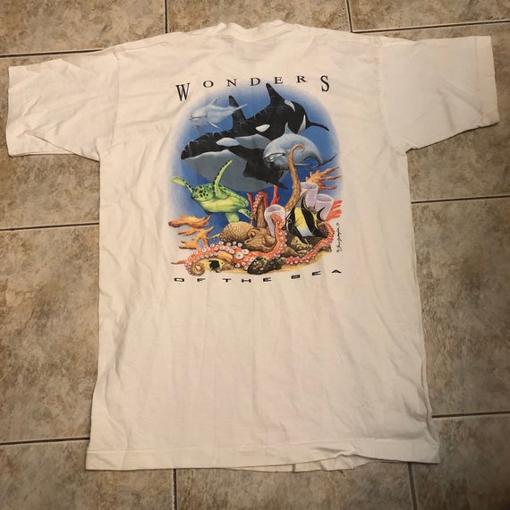Vintage Wonders of the sea T shirt size Large 199… - image 4