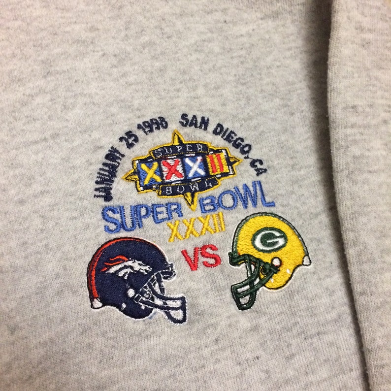 Vintage Green Bay Packers versus Denver Broncos Super Bowl 1998 sweatshirt 1990s size XL
