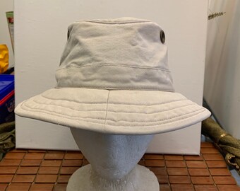 Tilley Hat Never Used Canadian Fishing,hiking. Boating Sun Hat for
