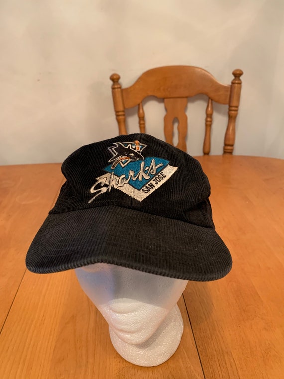 Vintage NHL (CCM) - San Jose Sharks Snapback Hat 1990s Adjustable – Vintage  Club Clothing
