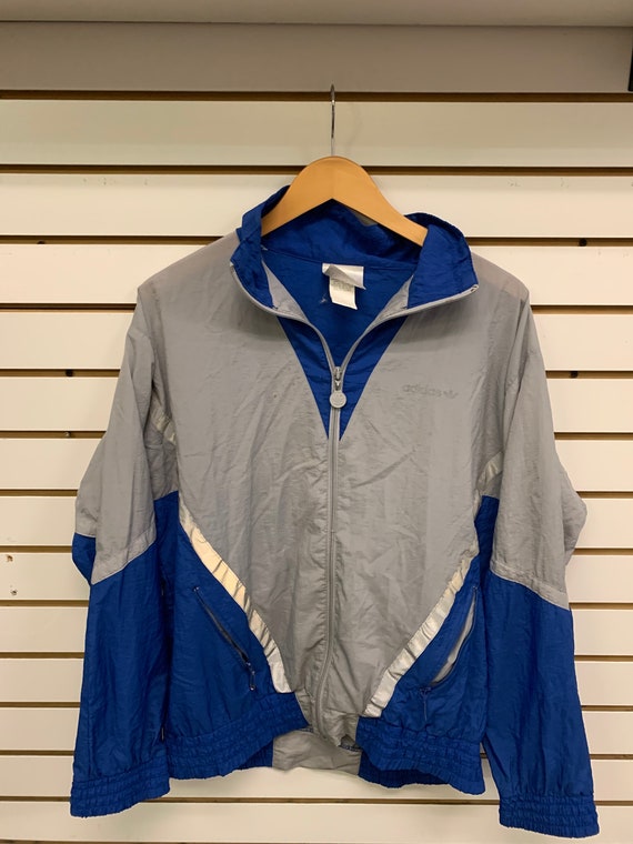 Vintage adidas windbreaker size medium 1990s 1980s