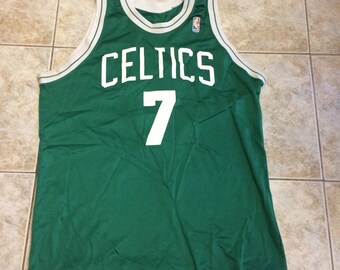 dee brown celtics jersey