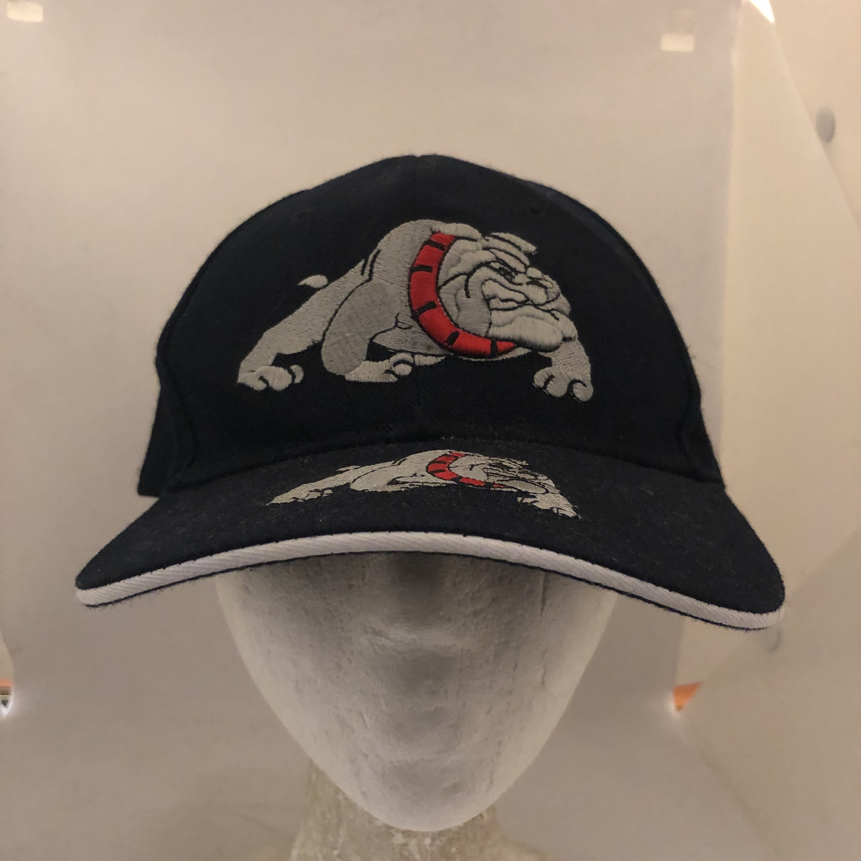 Retro Vintage Style Old Bulldog Logo Trucks Heavy Duty Hat Cap Flat Bill 80s 70s Georgia Bulldog Vintage Black Mesh Trucker Cap Hat Custom  main image 2