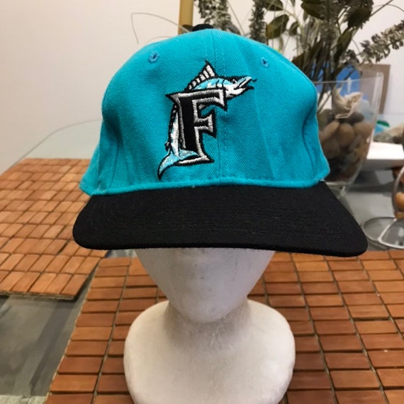Vintage Florida Marlins Fitted Hat Sz 7 