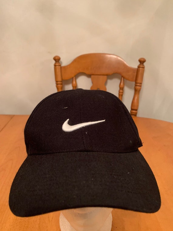 Vintage Nike fitted hat 1990s 80s R1 7 1/8 - image 1