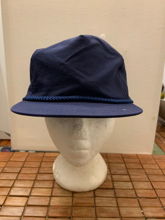 Vintage blank dark blue Trucker Snapback hat adjus