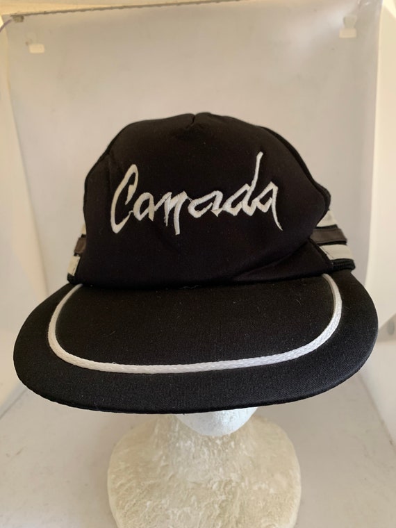 Vintage Canada Trucker SnapBack Hat 1990s 80s D12 - image 1