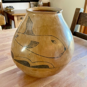 Mata Ortiz Pottery Jar