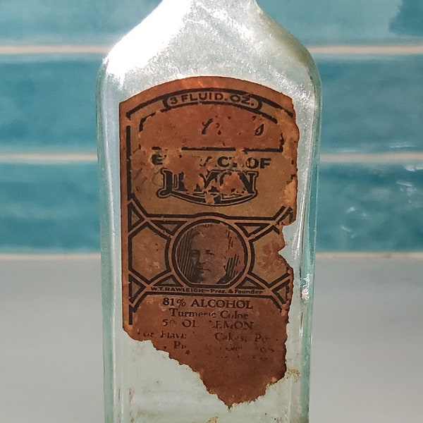 Vintage 1900's Rawleigh's Lemon Extract 3 oz Bottle with Cork and Partial Label