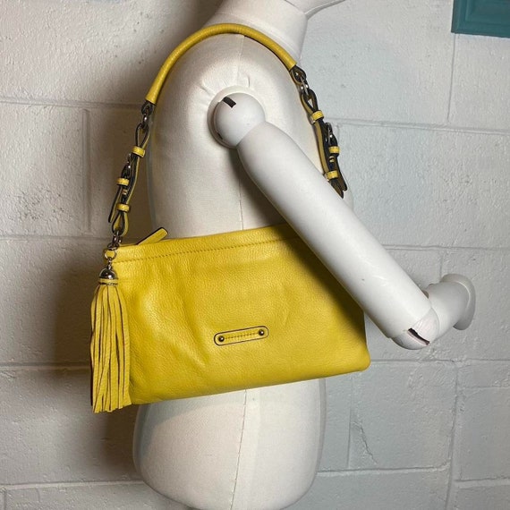 Danier purse hotsell
