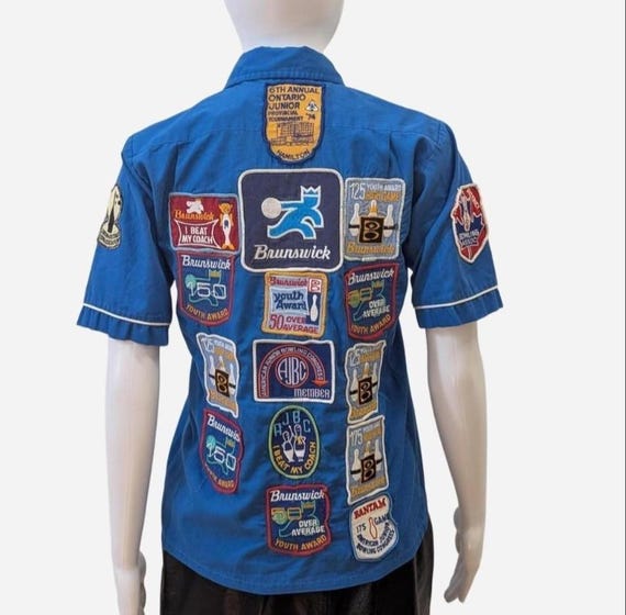 1970年代のヴィンテージ キング・ルイ ボウリングシャツ：刺繍パッチ