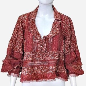 Anthropologie burgundy floral blouse with sheer ruffle trim size Large image 3