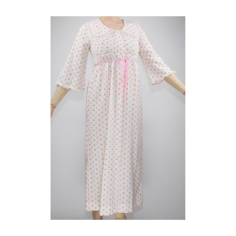 Vintage 1960s Peignoir Cotton White Pink Gunne Sax Style Housedress Peter Pan Lace Collar Floral Soft Girl Prairie Slip Dress image 4