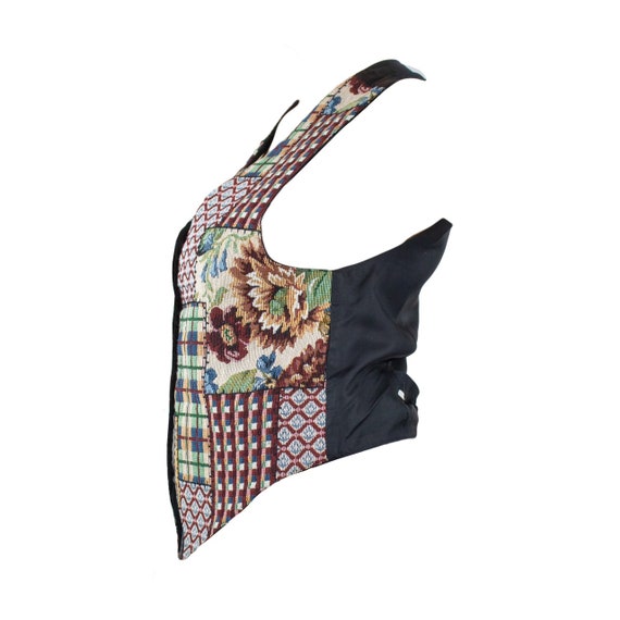 Vintage Needlepoint Cottagecore Vest Gem