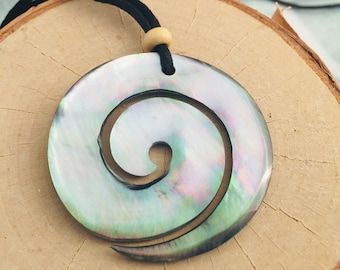 Black Natural Mother of Pearl Shelll, New Zealand Spiral Fish Hook Necklace, Adjustable Cord,  Women jewelry, Beach jewelry, Island jewelry