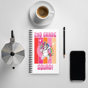 Cuaderno espiral con dibujos de rosas de 2.º grado