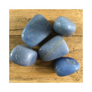 Mittiger Größe blau Quarz getrommelt Steine Kristallheilung hochwertige Chakra Mineralien