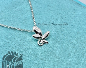 Tiffany olive leaf necklace deals