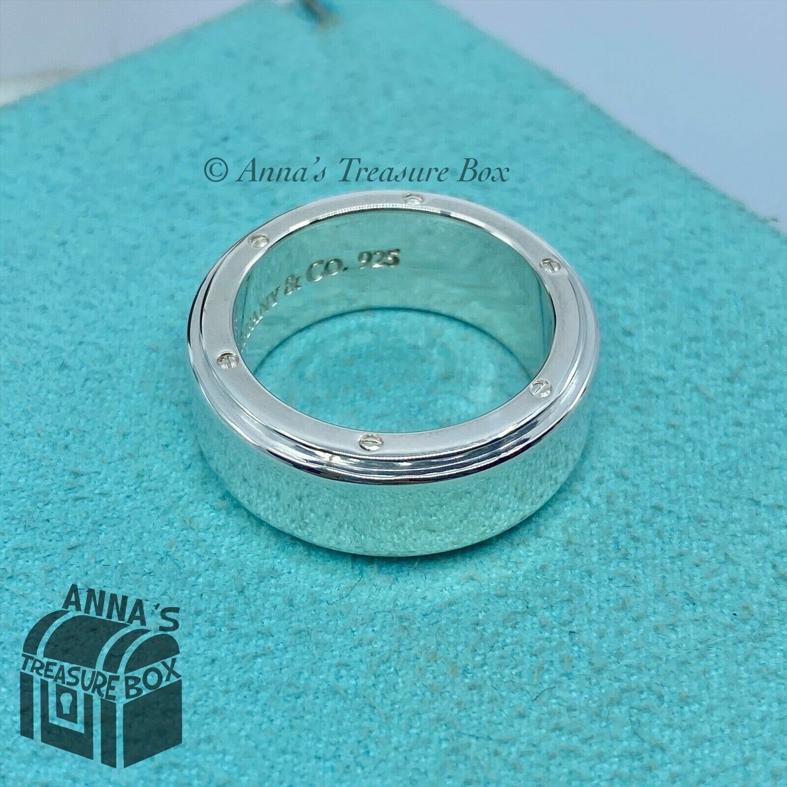 Tiffany Co. 925 Silver Metropolis Unisex Band Ring Sz. 8 box