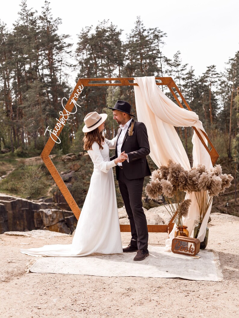 Triangle Wedding Arch Rustic Outdoor Ceremony Arch - Etsy
