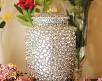 Diamant besprenkelt - Handgemachte Kristall Urne | Aluminium silberfarben | Mittel 8 "| Groß 10,5"
