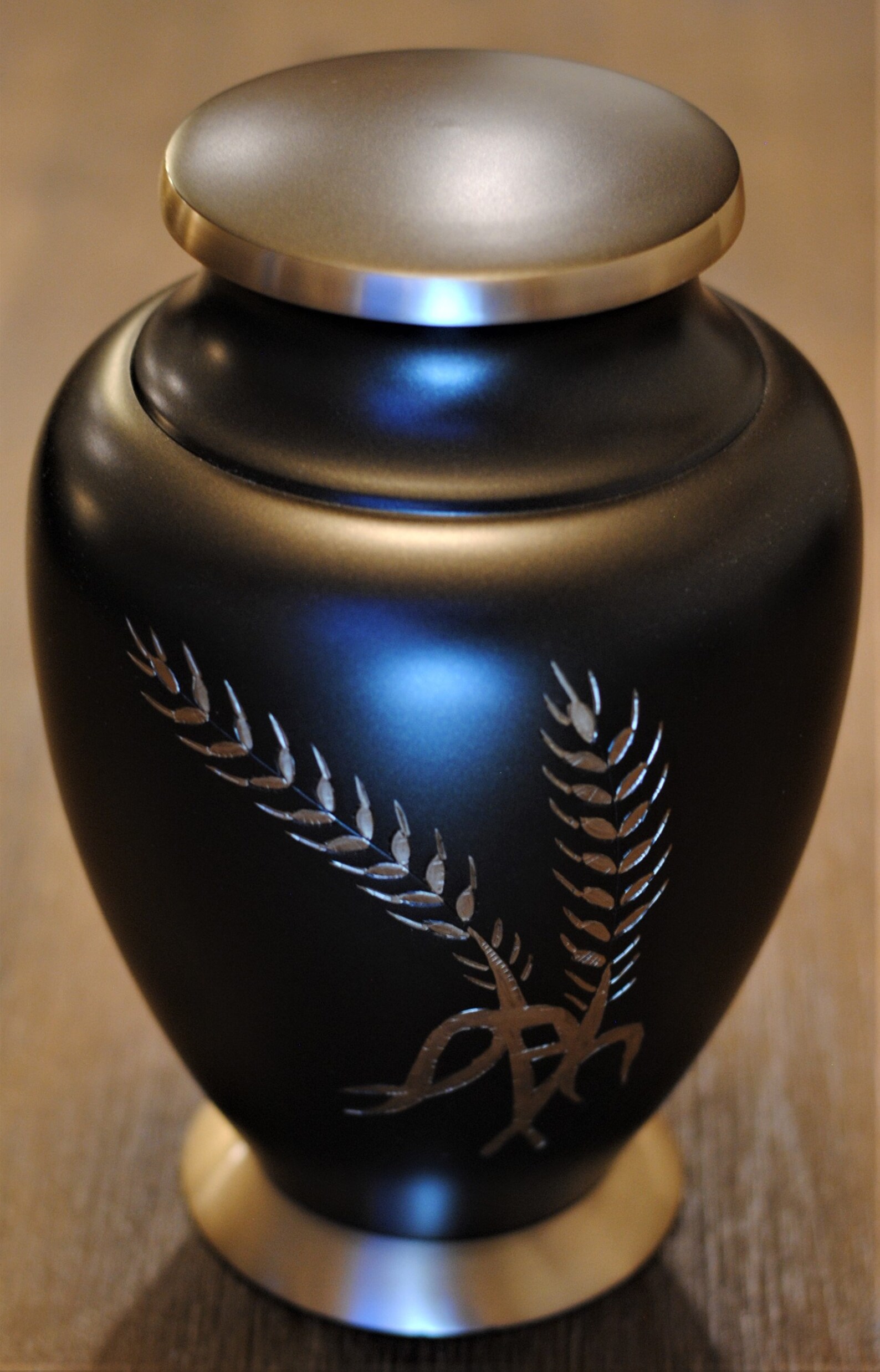Memorial Plant Cremation Urn for Human Ashes Umber Brown