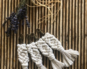 Macrame Keychain "Binga"